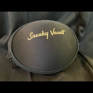 Brand new Sneaky Vaunt Bra B cup